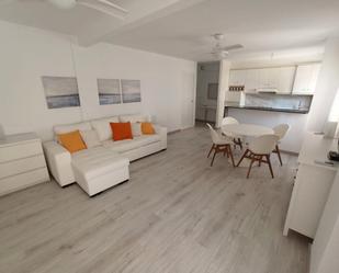 Sala d'estar de Apartament de lloguer en Gandia amb Terrassa, Moblat i Forn