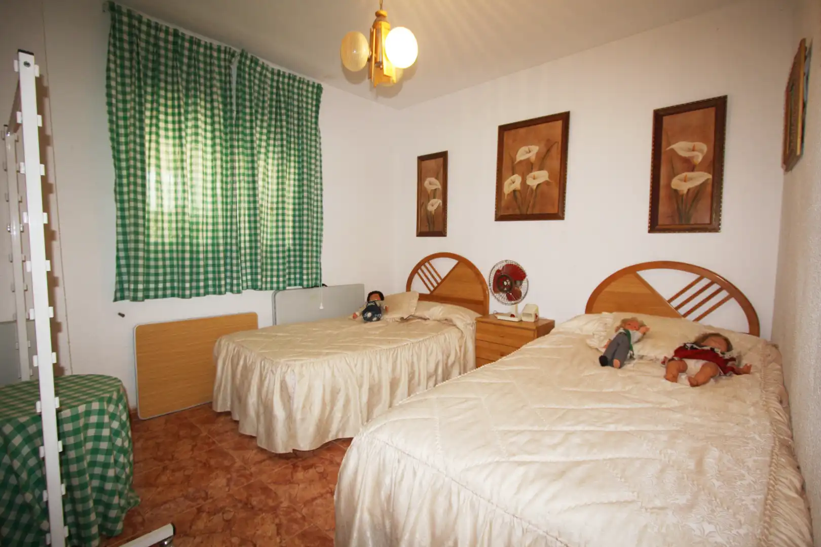 Dormitori de Casa o xalet en venda en Albacete amb Aire condicionat, Jardí privat i Terrassa