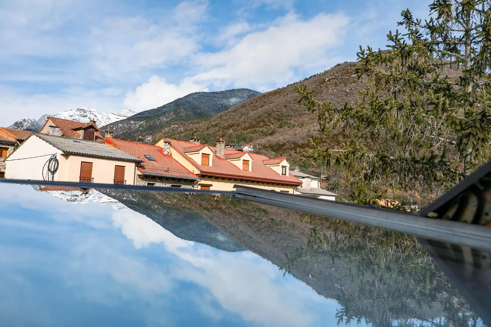Vista exterior de Dúplex en venta en Biescas con Calefacción, Trastero y Amueblado