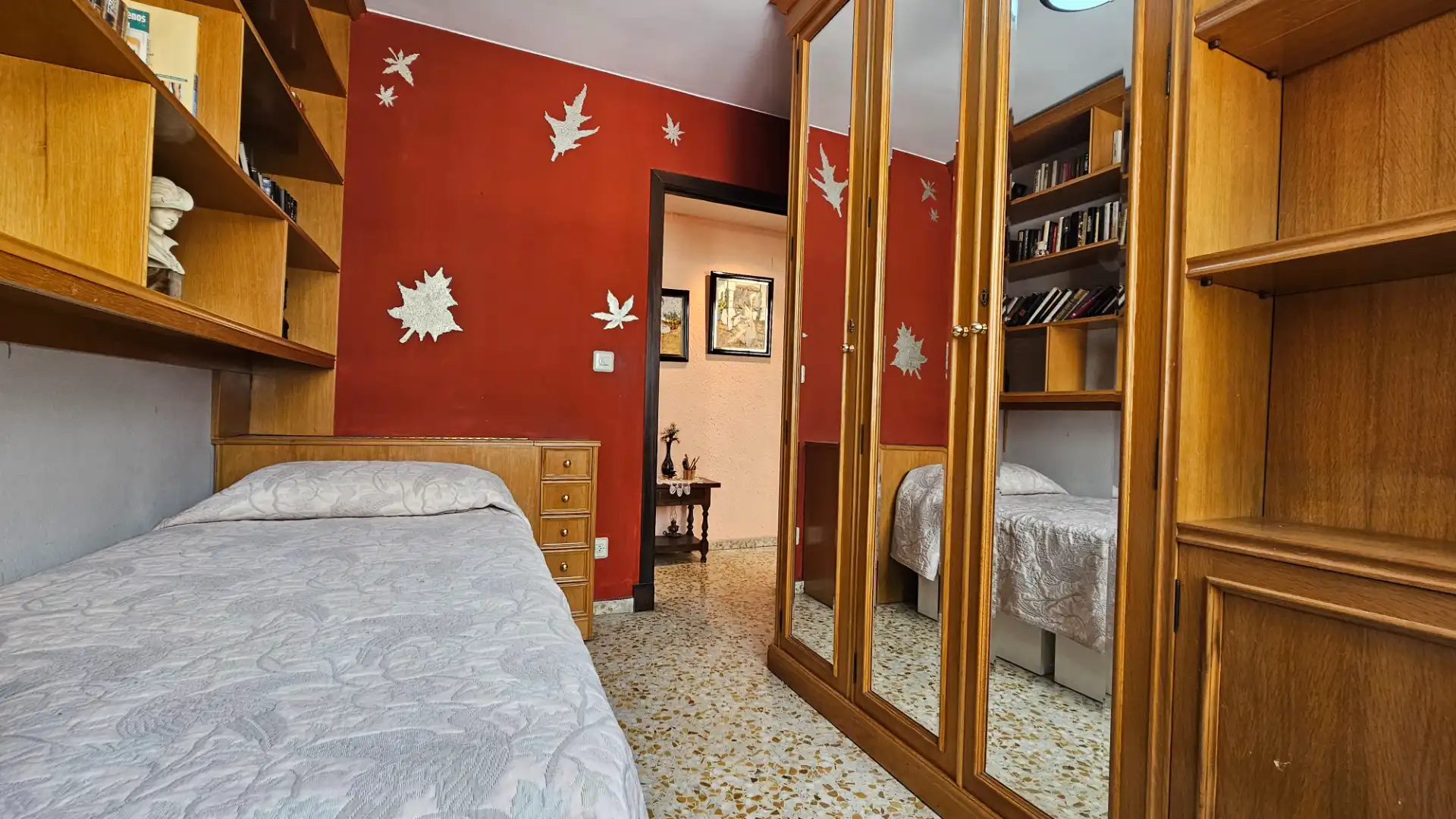 Bedroom of Flat for sale in Zaragoza  with Heating