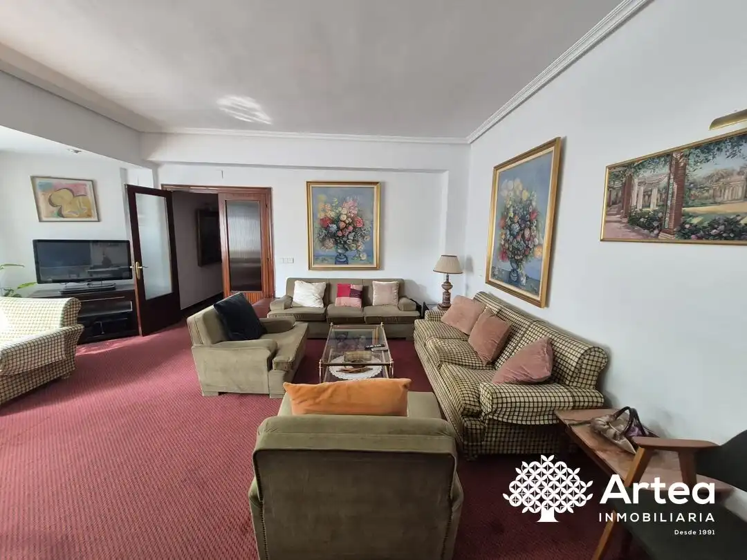 Living room of Flat for sale in Bilbao   with Heating