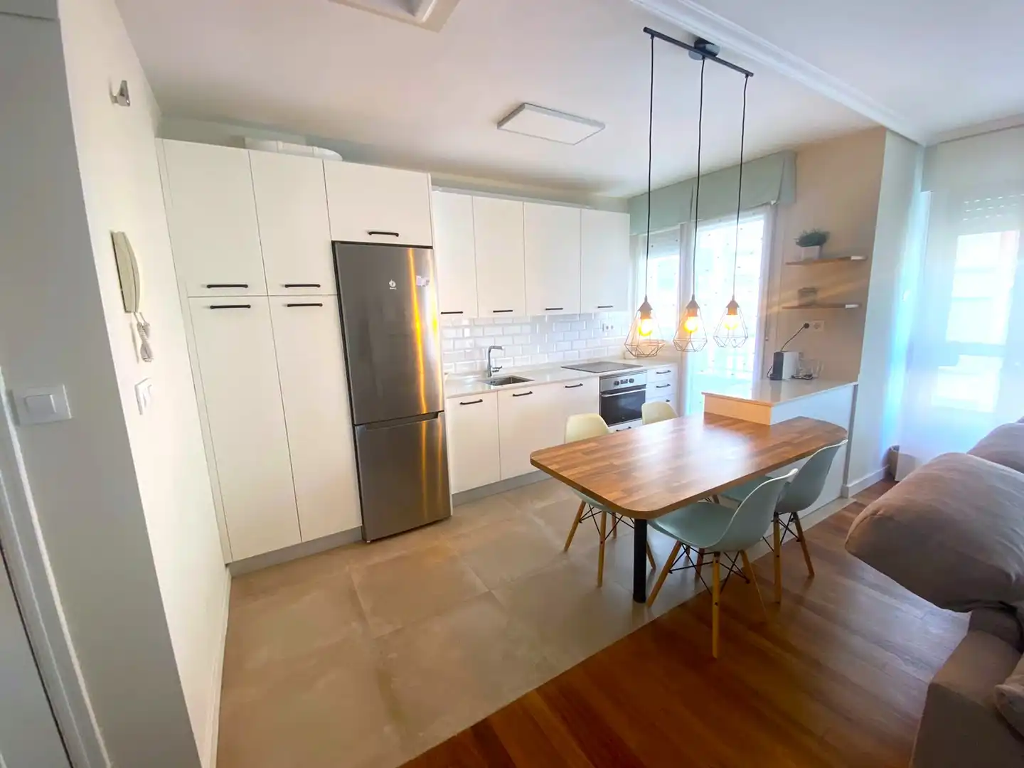 Kitchen of Flat for sale in Castro-Urdiales  with Heating, Private garden and Parquet flooring