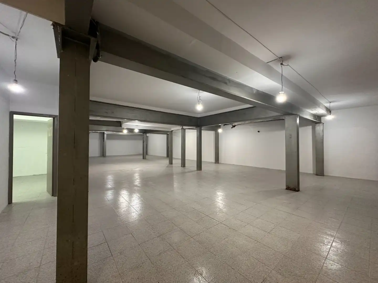 Geschaftsraum zur Miete in Badalona