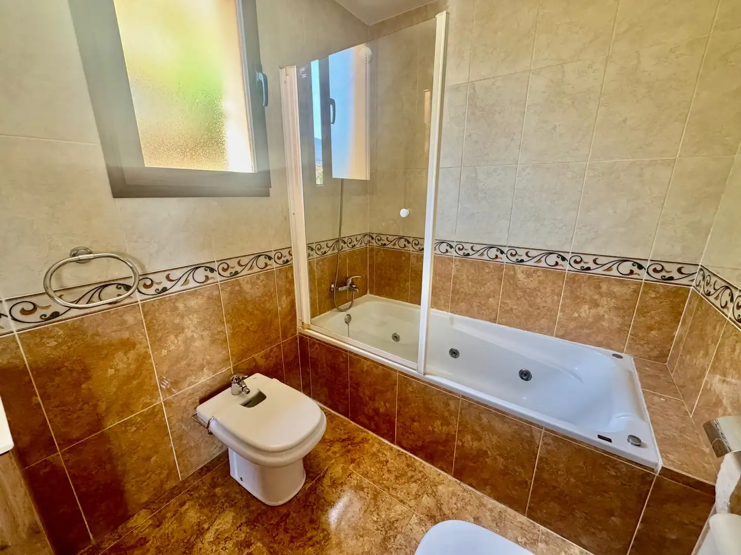 Bathroom of Apartments for rent in Benalmádena  with Air Conditioner, Furnished and Pets allowed
