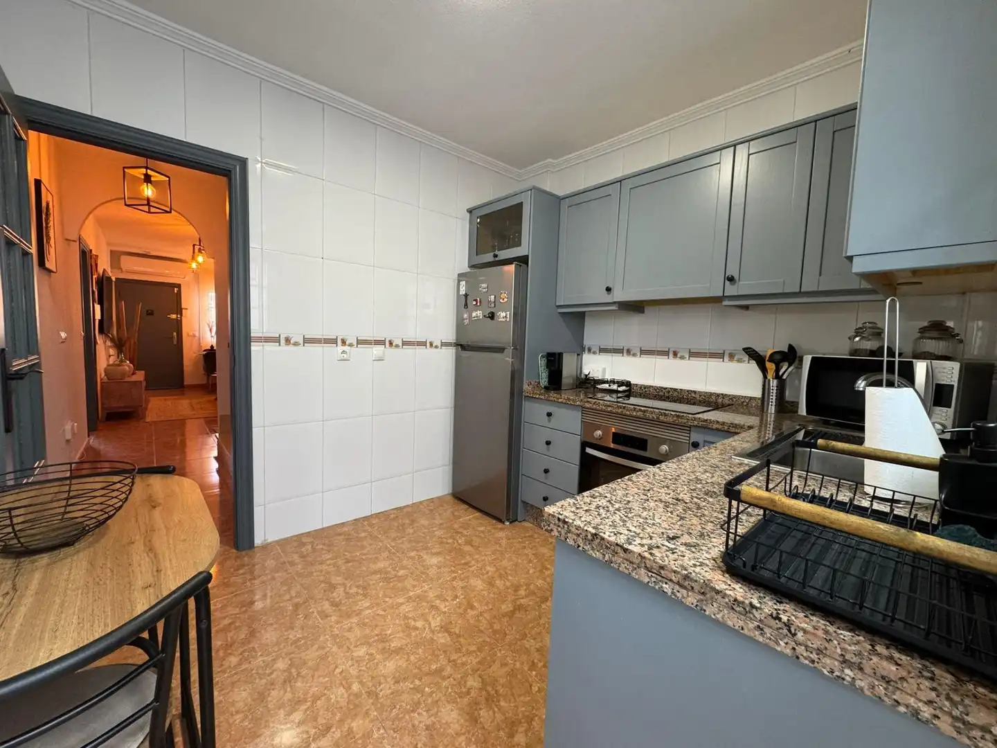 Cuina de Casa adosada en venda en Orihuela amb Aire condicionat, Jardí privat i Terrassa