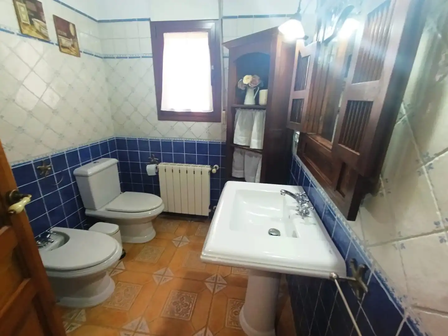 Baño de Finca rústica de alquiler en Benissa con Calefacción y Amueblado