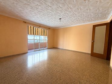 Flat with balcony for sale in Carrer de Francesc Martí i Móra
