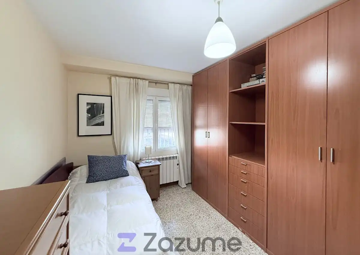 Flat with lift to rent in C. Urano, imagen 14