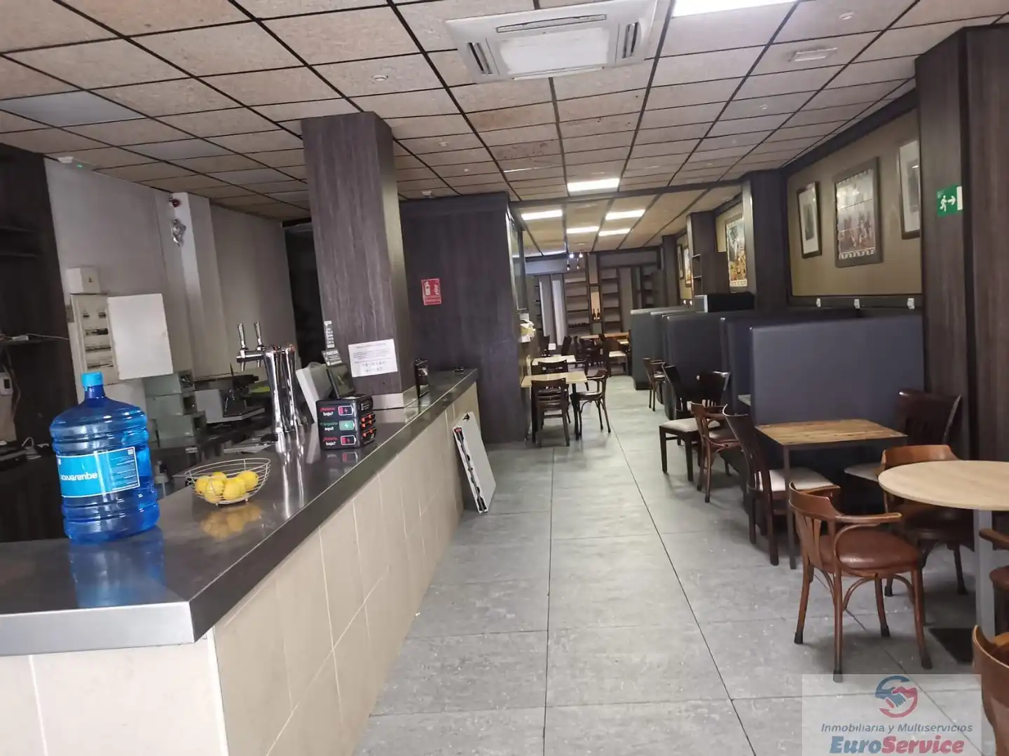 Local en venta en Valencia con Aire acondicionado y Amueblado