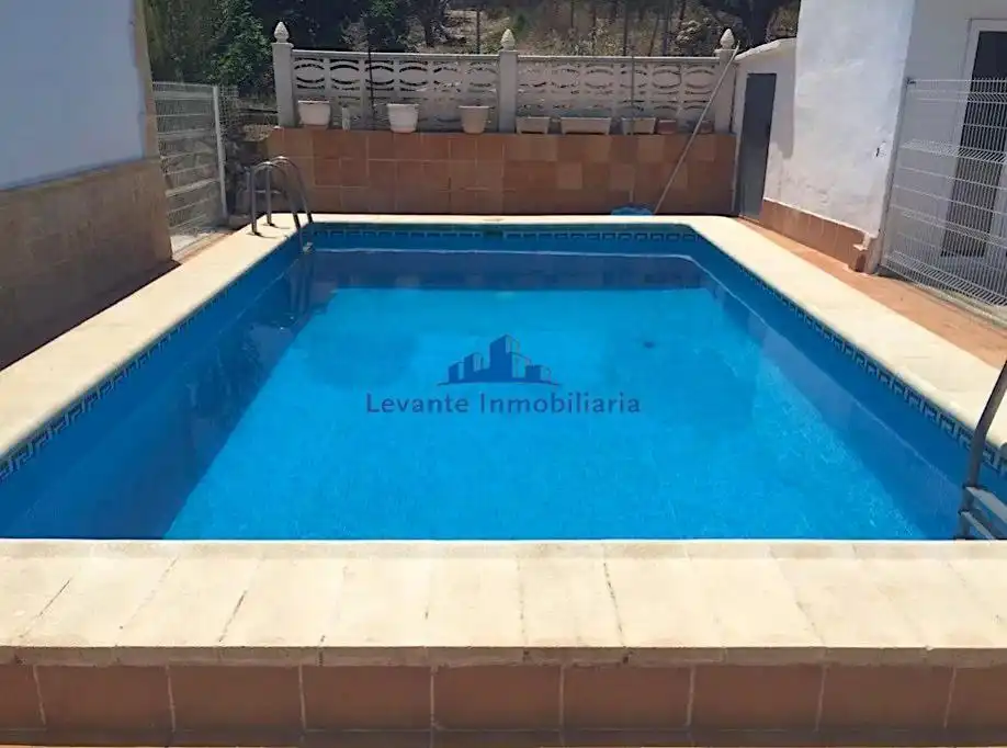 Chalet con piscina en venta en Godelleta, imagen 4
