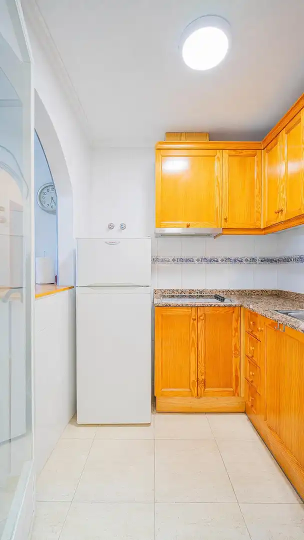 Cocina de Dúplex en venta en Torrevieja con Aire acondicionado, Jardín privado y Trastero