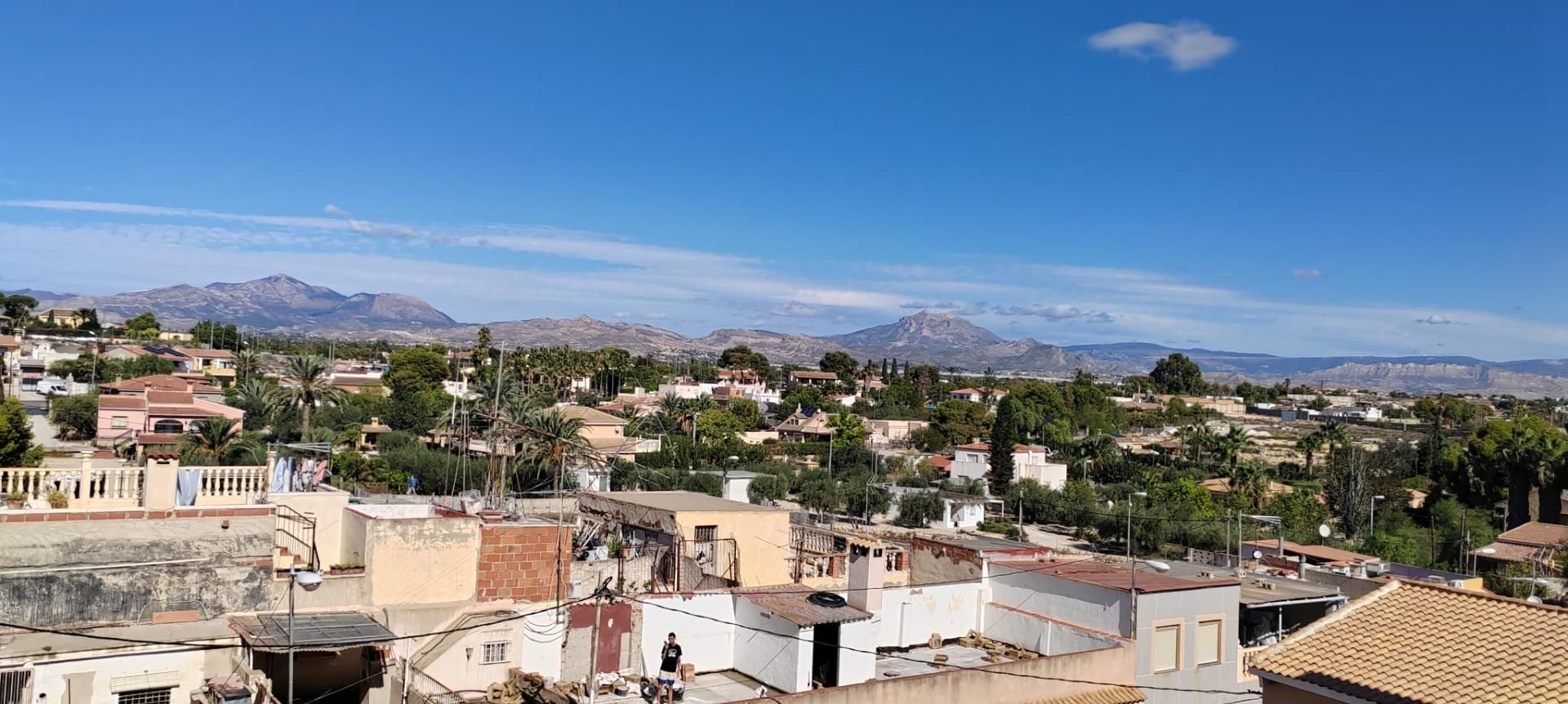 Vista exterior de Pis en venda en Alicante / Alacant amb Traster i Balcó