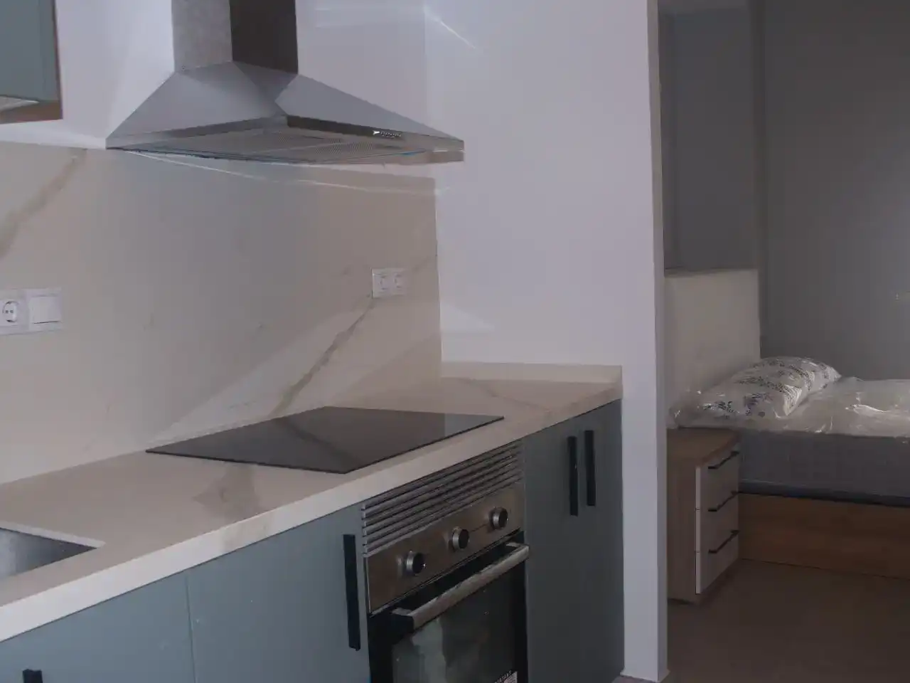 Cuina de Planta baixa de lloguer en Valencia amb Aire condicionat i Moblat