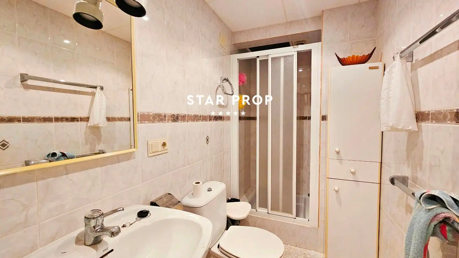 Bathroom of Houses for sale in Roses  with Heating, Terrace and Storage room
