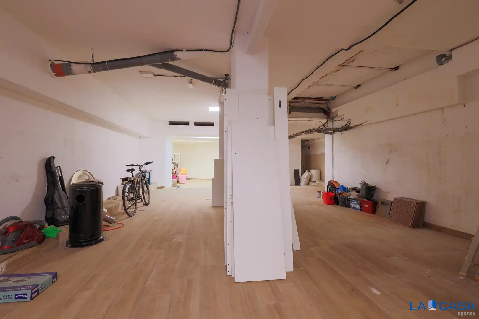 Ground floor for sale in Barcelona