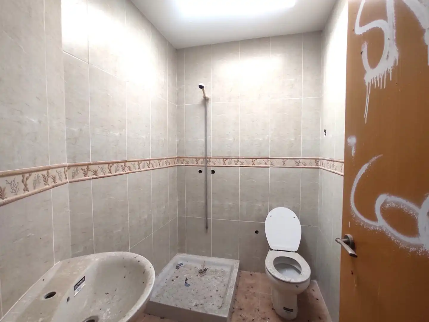 Baño de Edificio en venta en Llorenç del Penedès