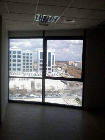 Oficina en Alquiler en San Jerónimo - La Bachillera