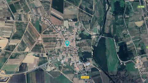 Foto 4 de Casa adosada en venda a Calle Corredera, Llamas de la Ribera, León