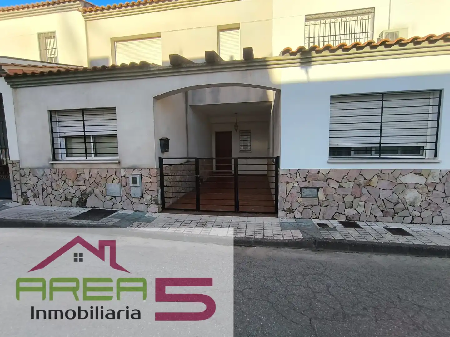 Vista exterior de Casa adosada en venta en Los Santos de Maimona