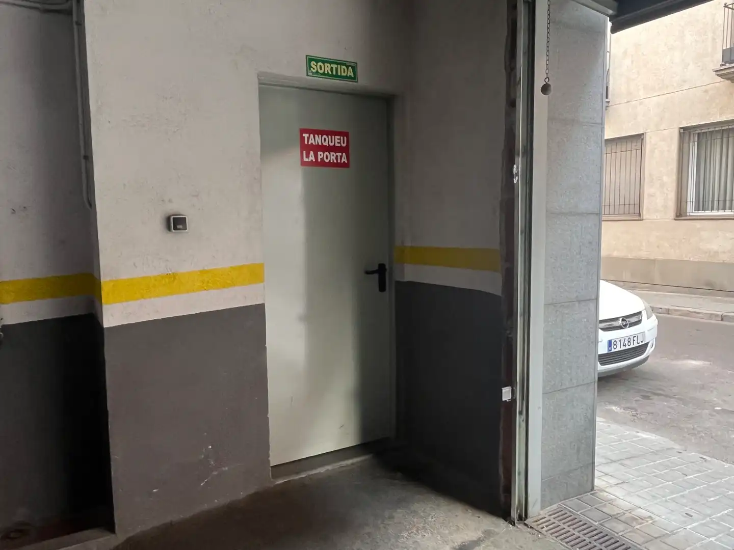 Einzelparkplatz zur Miete in Carrer de Turull 27, imagen 7