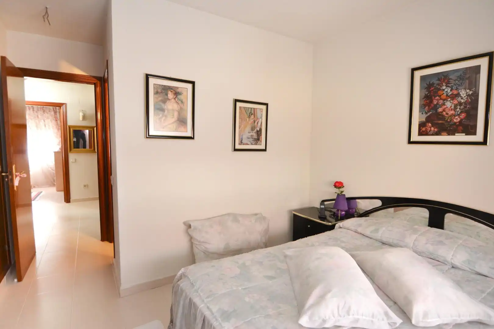 Habitación de Casa adosada en venta en Navalcarnero con Aire acondicionado, Calefacción y Jardín privado