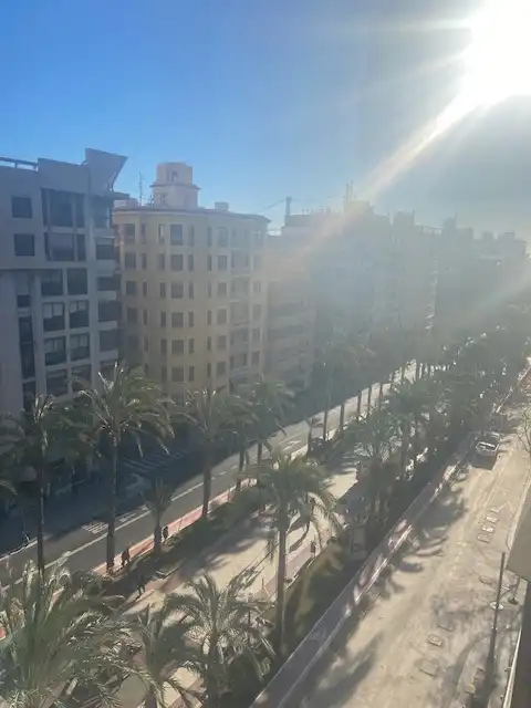 Pis de lloguer a Avenida de Federico Soto, Ensanche - Diputación
