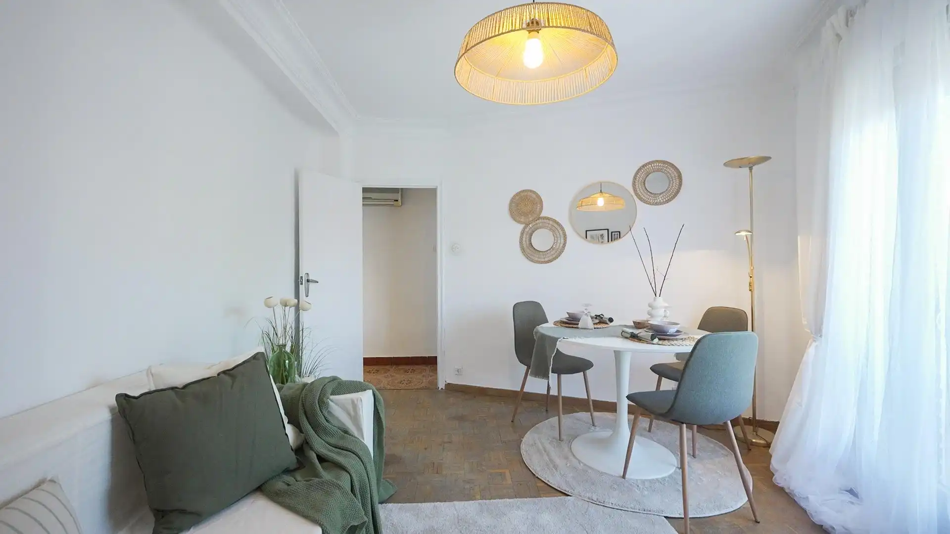 Dining room of Flat for sale in Madrid  with Air Conditioner, Terrace and Balcony