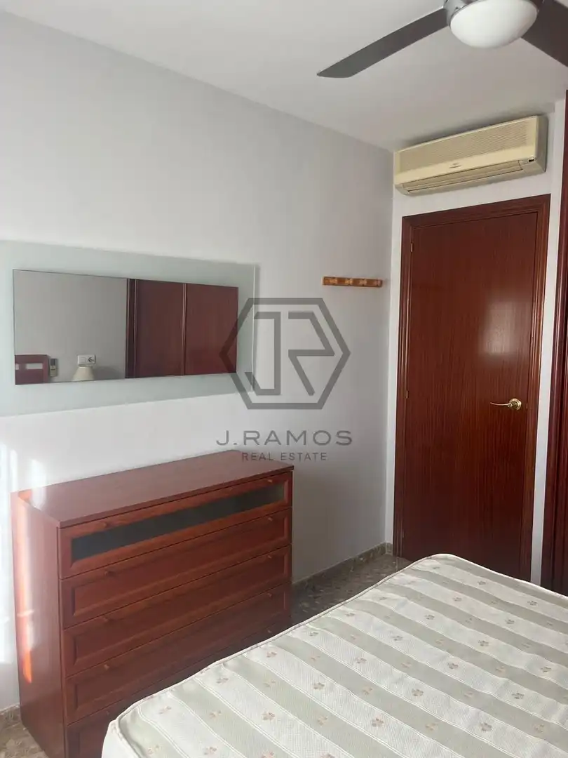 Piso con piscina en venta en Torre del Mar, imagen 24