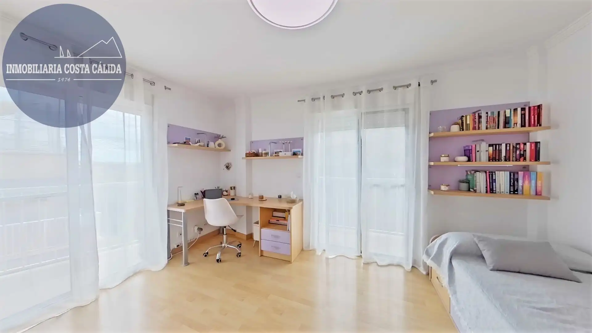 Habitación de Dúplex en venta en Águilas con Terraza, Trastero y Amueblado