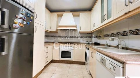 Foto 5 de Piso en venta en Paseo Marítimo - San José - La Laguna, Cádiz Capital