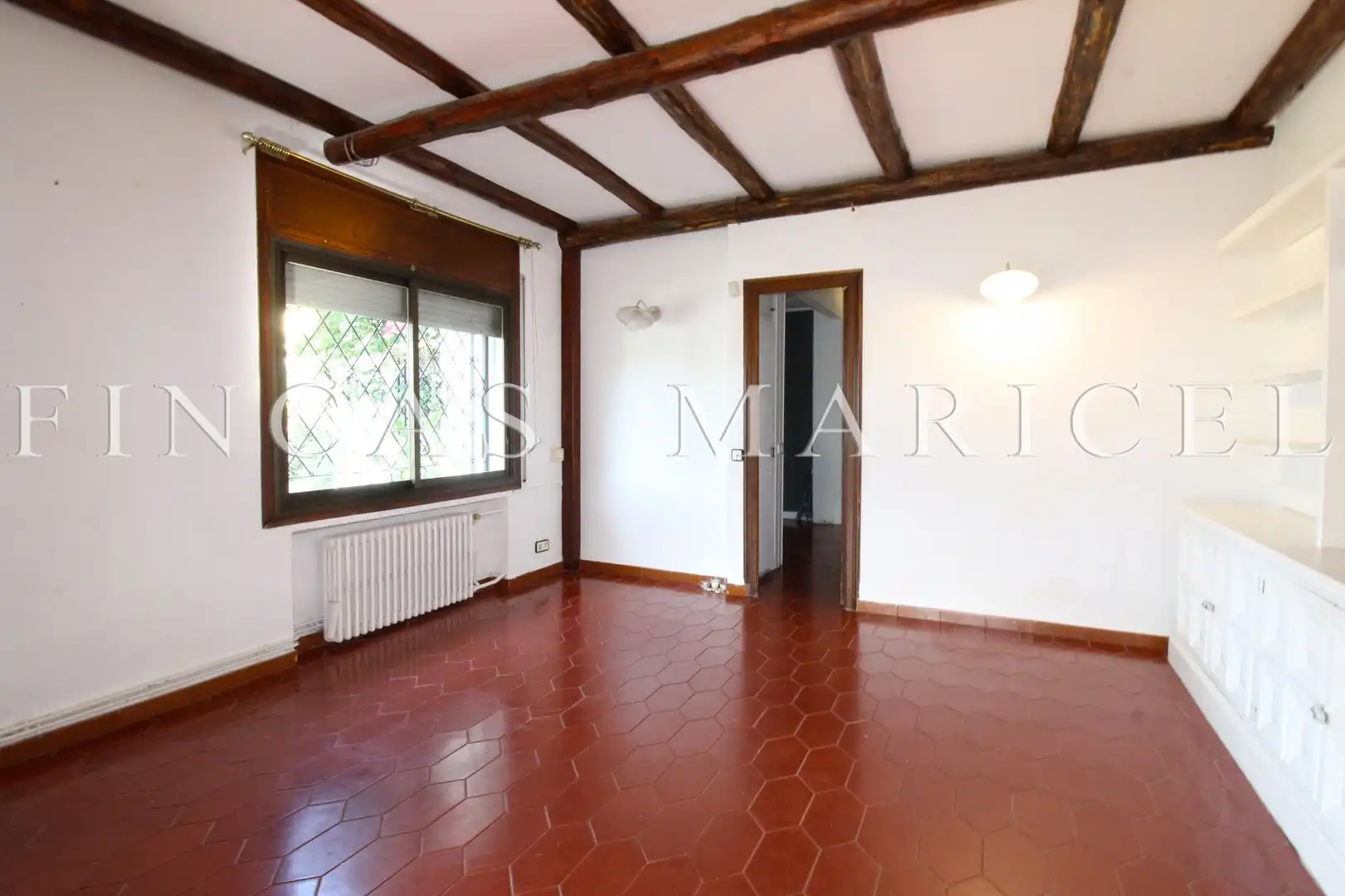 Sala de estar de Casa o chalet en venta en Sitges con Aire acondicionado, Calefacción y Jardín privado