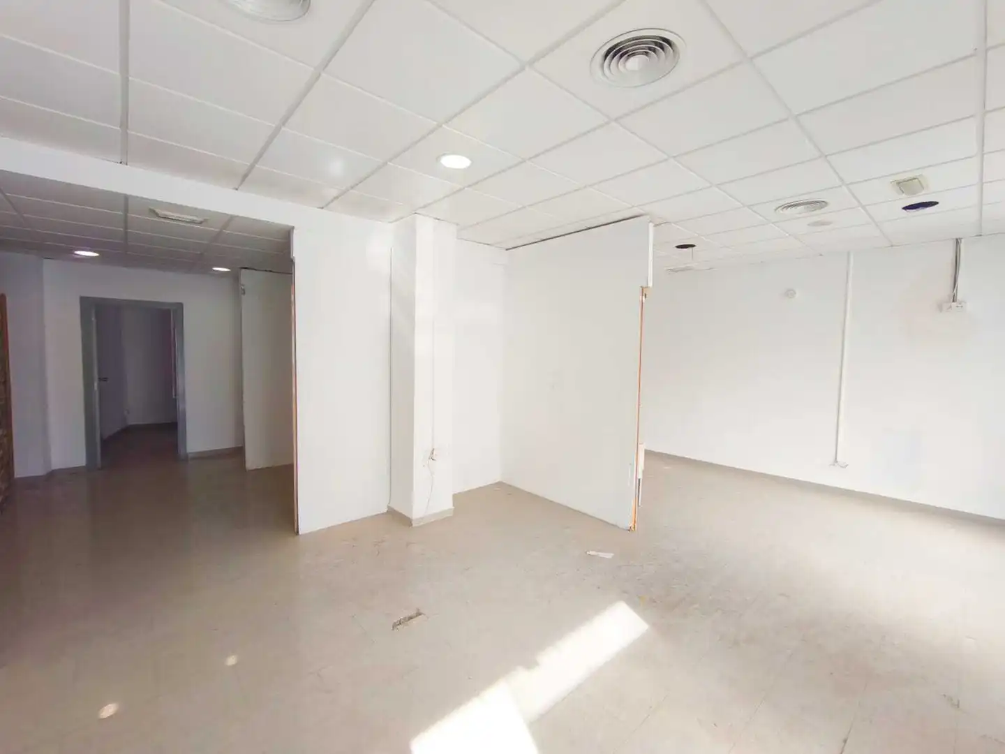 Local en venta en Sueca