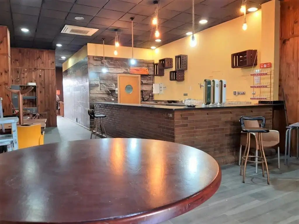 Commercial properties for sale in Cunit  with Air Conditioner
