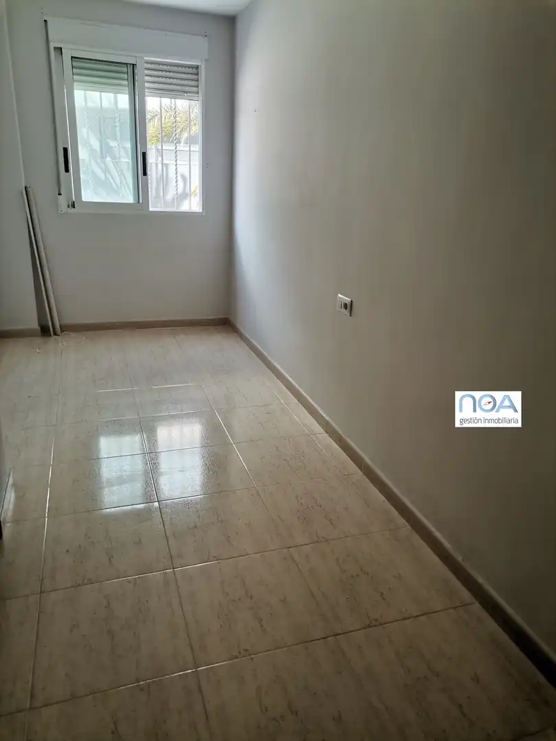 Apartamento de alquiler en Carrer Illa de Còrsega, 29, Las Islas