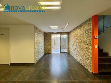 Oficina amb ascensor de lloguer a Xirivella - CL MORERES, LES