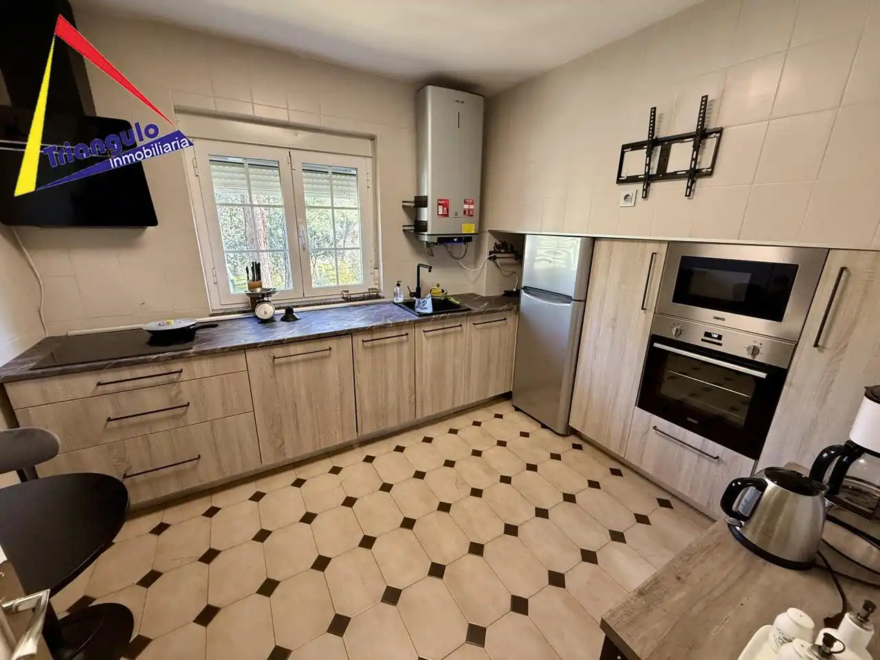 Cocina de Casa o chalet en venta en Marugán con Aire acondicionado, Calefacción y Jardín privado