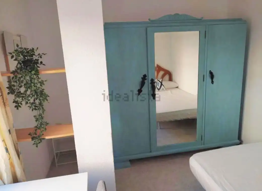 Bedroom of Flat for rent in Granada  with Furnished