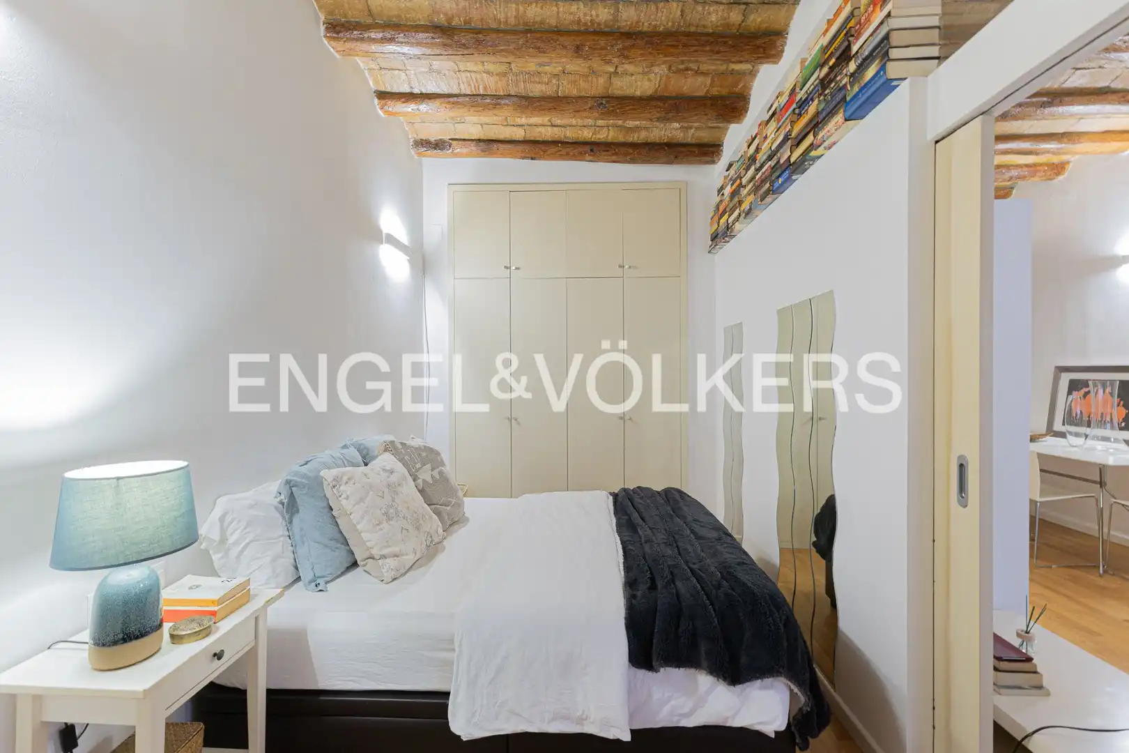 Bedroom of Flat for sale in Barcelona  with Heating