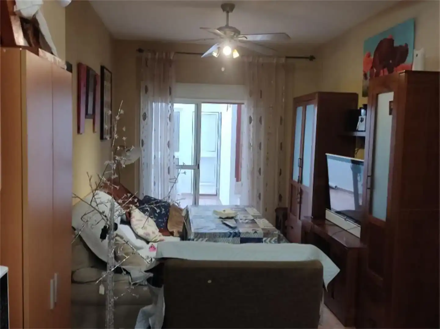 Sala de estar de Casa o chalet en venta en Fernán-Núñez con Aire acondicionado y Balcón