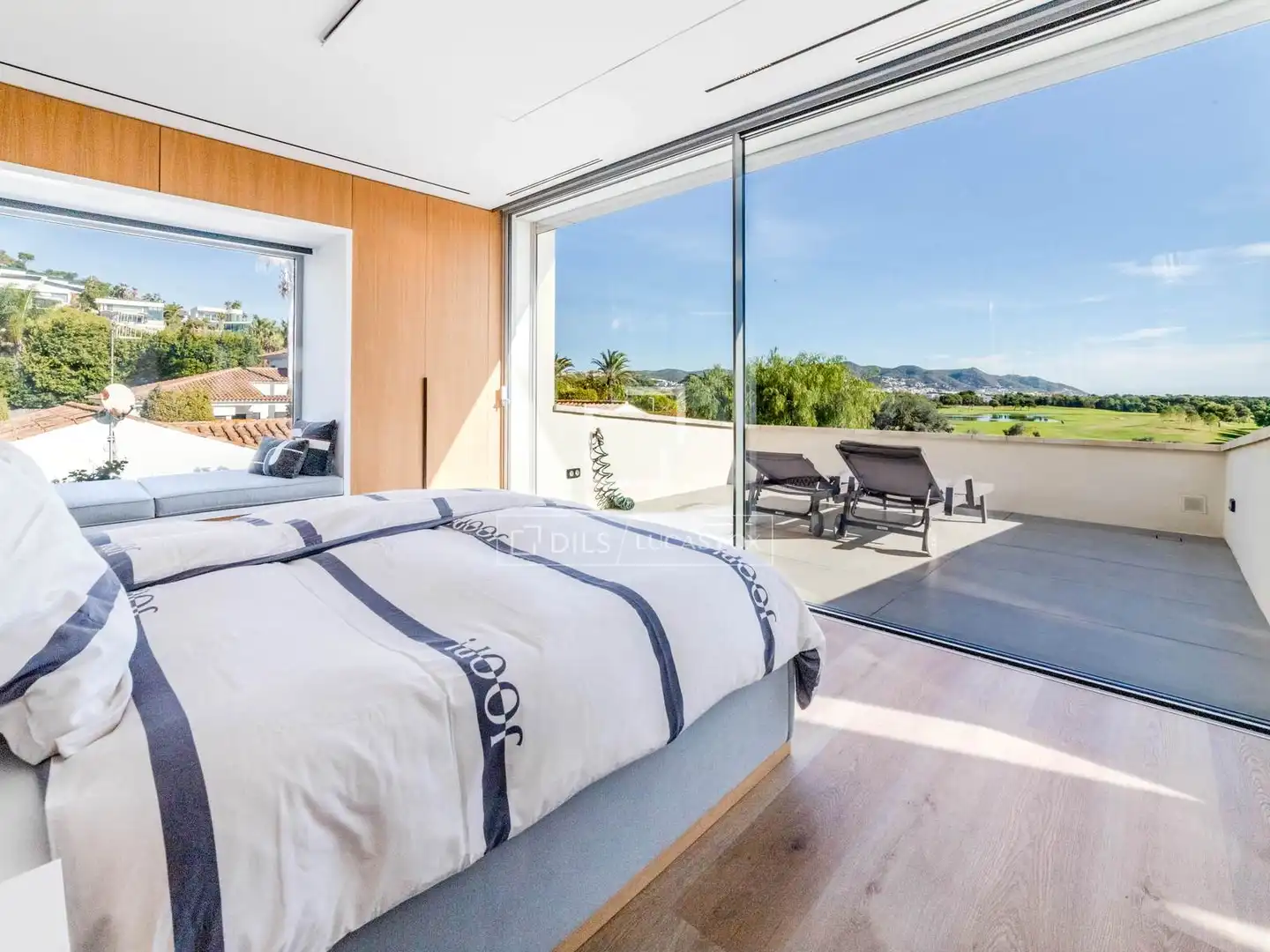 Villa mit Terrasse zum Verkauf in Can Girona - Terramar - Vinyet, imagen 4