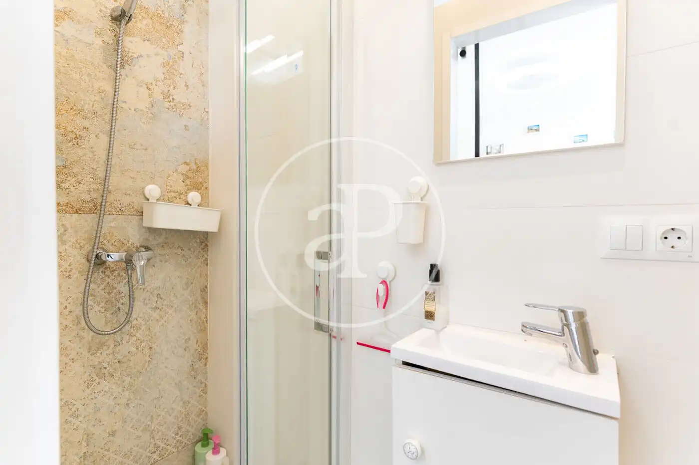 Badezimmer von Wohnung zum Verkauf in  Palma de Mallorca mit Klimaanlage, Privatgarten und Terrasse