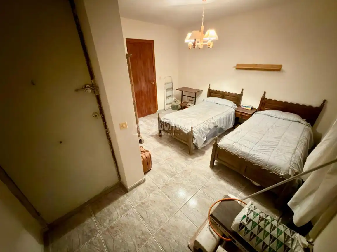 Dormitori de Casa o xalet en venda en Valdeavero amb Calefacció, Terrassa i Traster