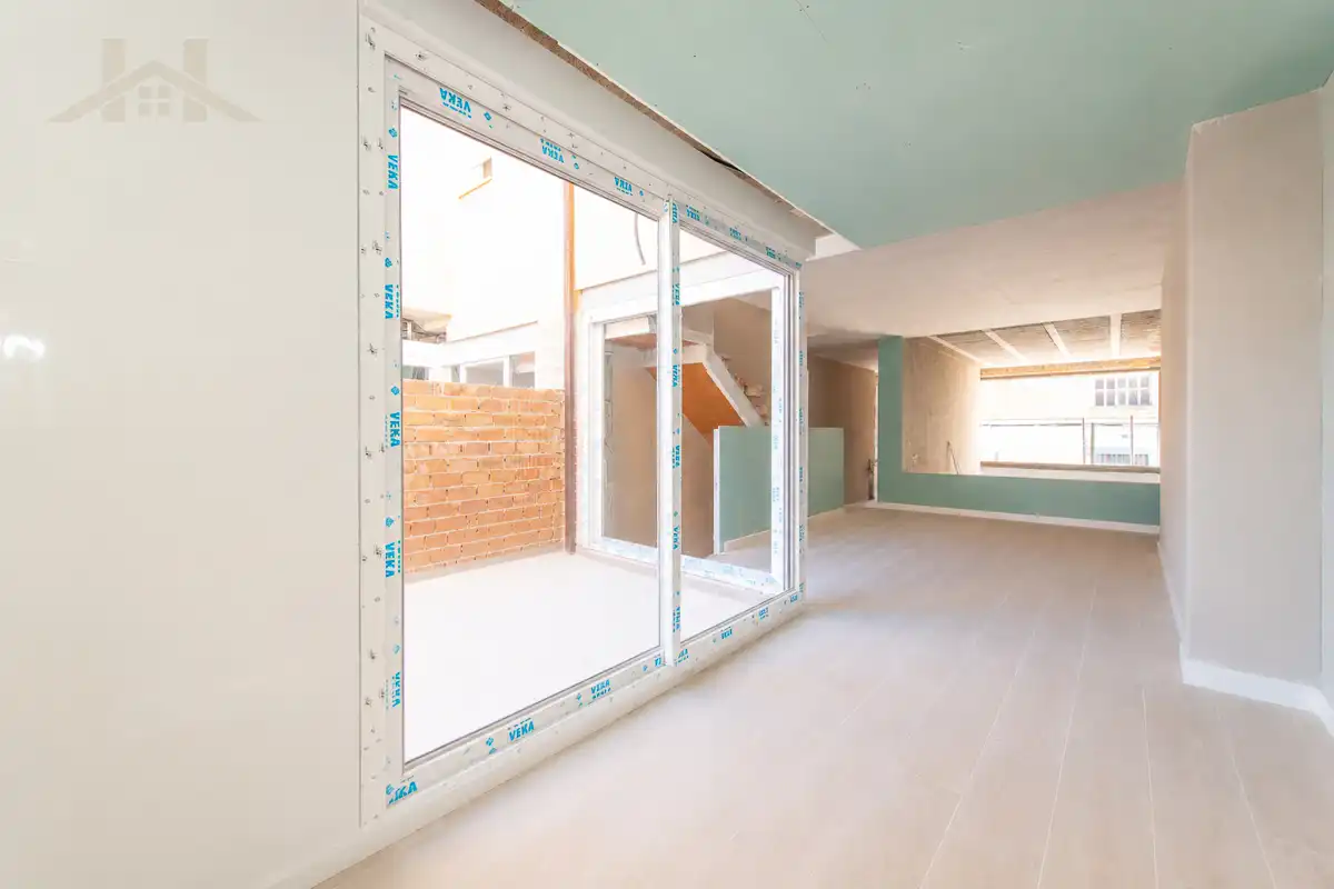 Casa adosada en venta en San Sebastián de los Reyes con Aire acondicionado, Calefacción y Terraza