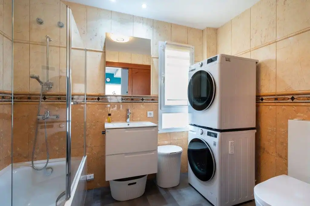 Baño de Apartamento en venta en Mogán con Aire acondicionado, Parquet y Terraza