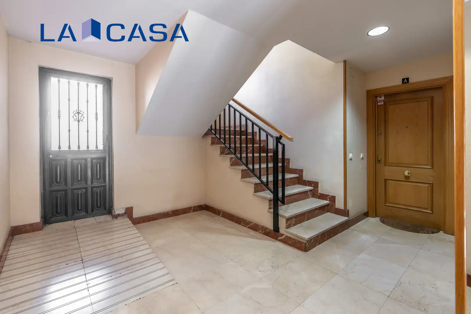 Flat for sale in Madrid  with Heating and Balcony