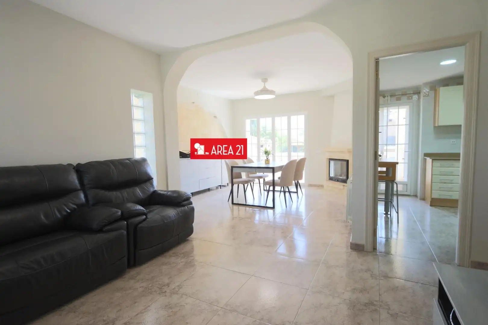 Living room of Houses for sale in La Pobla de Vallbona  with Heating, Terrace and Storage room