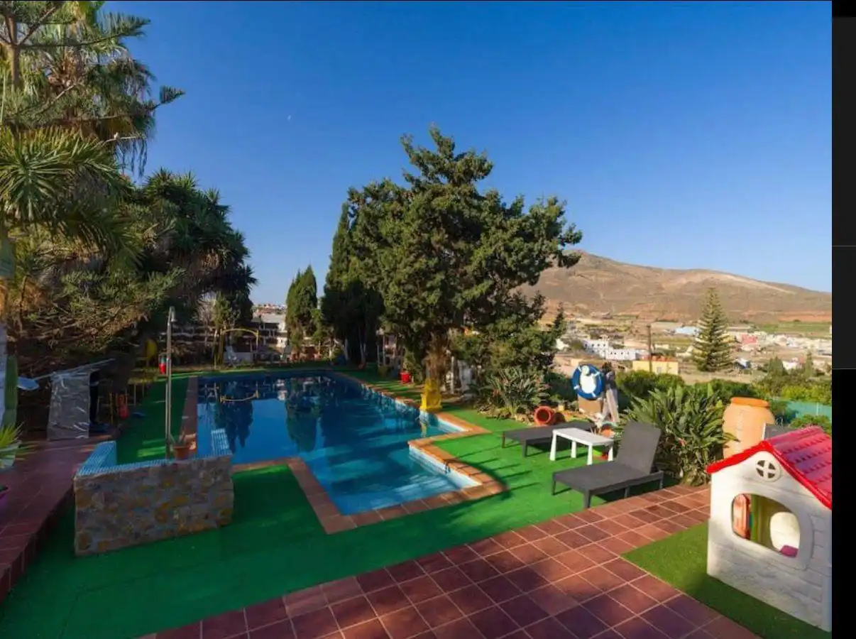 Swimming pool of Country homes for sale in Gáldar  with Air Conditioner, Private garden and Parquet flooring