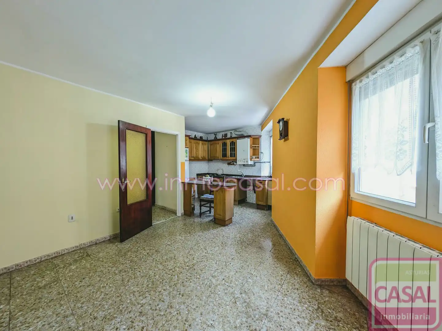 Cocina de Piso en venta en Gijón  con Calefacción