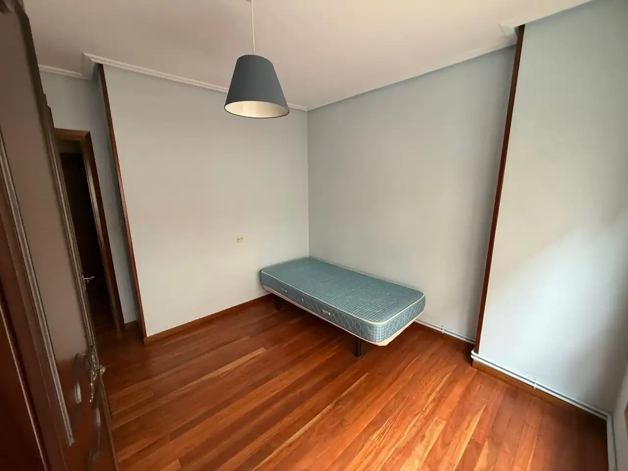 Bedroom of Flat for sale in Castro-Urdiales  with Heating, Storage room and Balcony