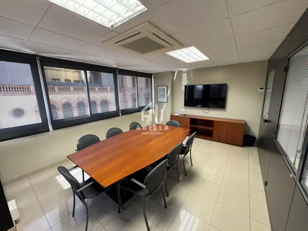 Office for rent in Rambla Ferran